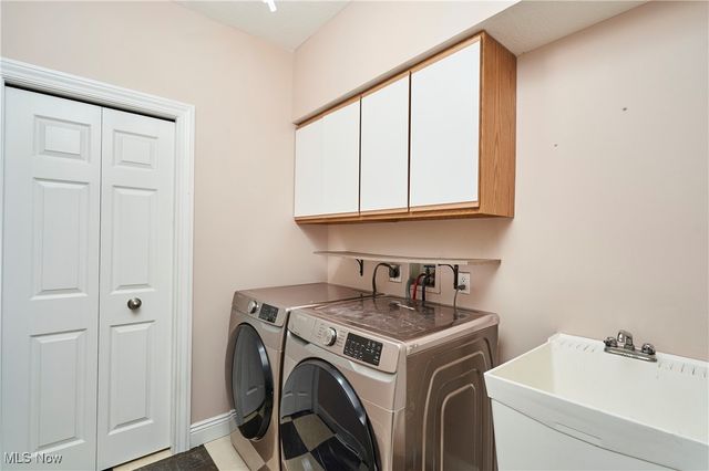 5469 Riverview Drive, North Royalton, OH 44133