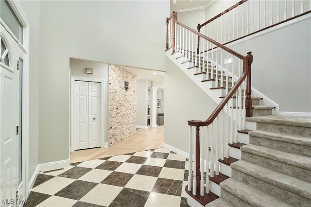 5469 Riverview Drive, North Royalton, OH 44133