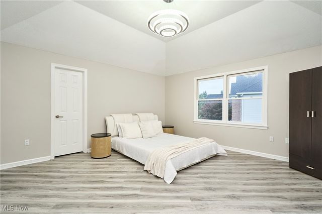 5469 Riverview Drive, North Royalton, OH 44133