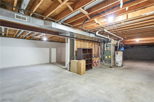 5469 Riverview Drive, North Royalton, OH 44133