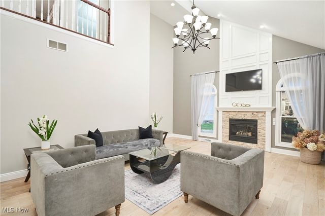 5469 Riverview Drive, North Royalton, OH 44133