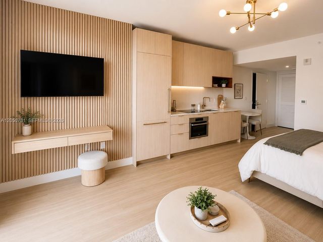 90 NE 32 713, Miami, FL 33137