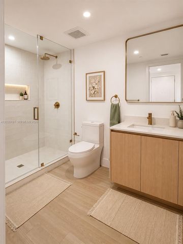 90 NE 32 713, Miami, FL 33137
