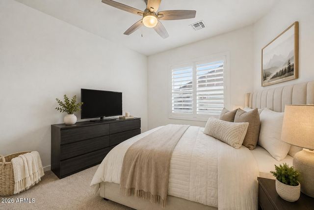 16622 S 6TH Place, Phoenix, AZ 85048