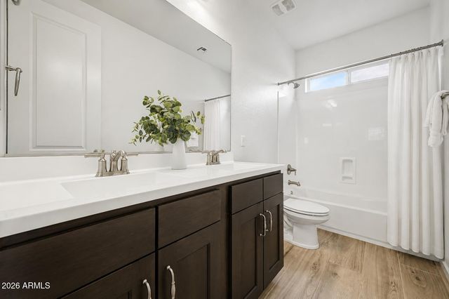 16622 S 6TH Place, Phoenix, AZ 85048