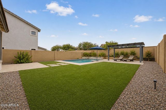 16622 S 6TH Place, Phoenix, AZ 85048