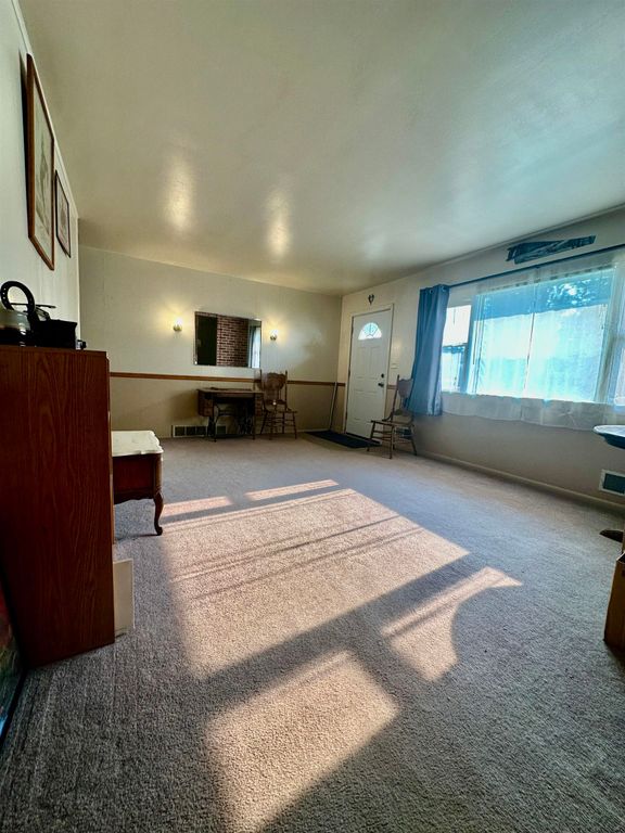 406 East Lane, Worland, WY 82401 photo 4