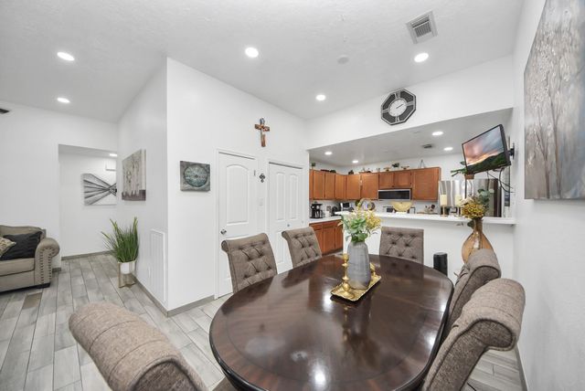 4246 Tiny Hur Drive, Pasadena, TX 77503