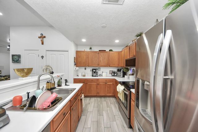 4246 Tiny Hur Drive, Pasadena, TX 77503