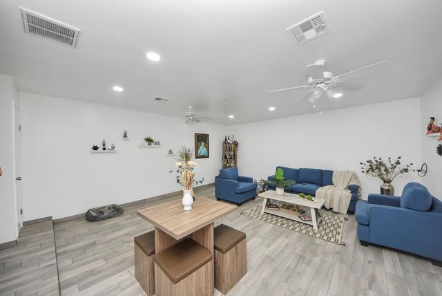4246 Tiny Hur Drive, Pasadena, TX 77503