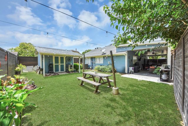 4246 Tiny Hur Drive, Pasadena, TX 77503