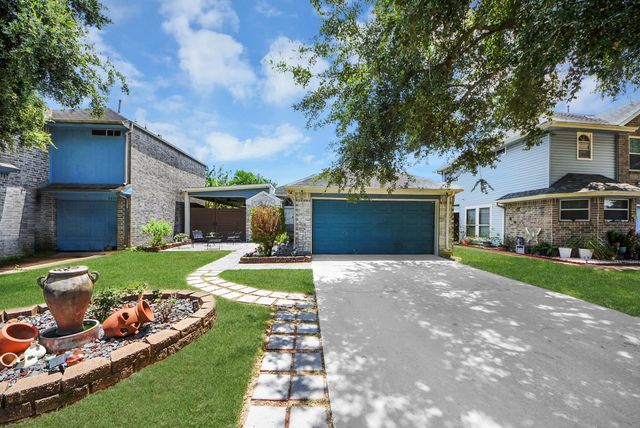 4246 Tiny Hur Drive, Pasadena, TX 77503