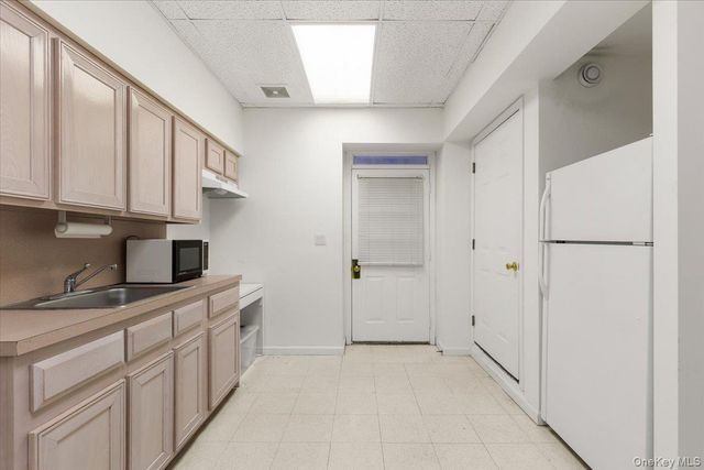 174 Lawrence Avenue, Eastchester, NY 10709