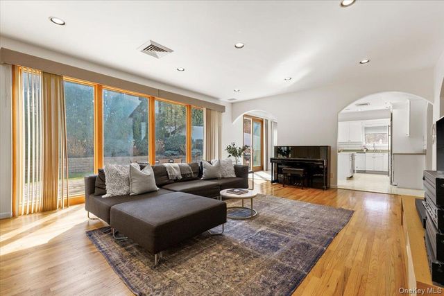 174 Lawrence Avenue, Eastchester, NY 10709