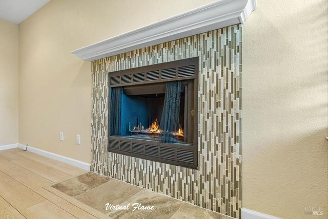 985 Hacienda Cir, Rohnert Park, CA 94928