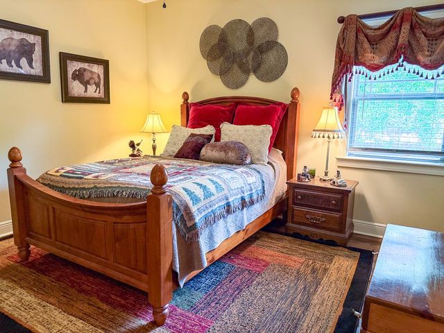 107 Littleleaf Ct, Dothan, AL 36301