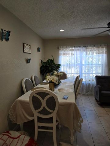 2396 Daphne Drive, West Palm Beach, FL 33415