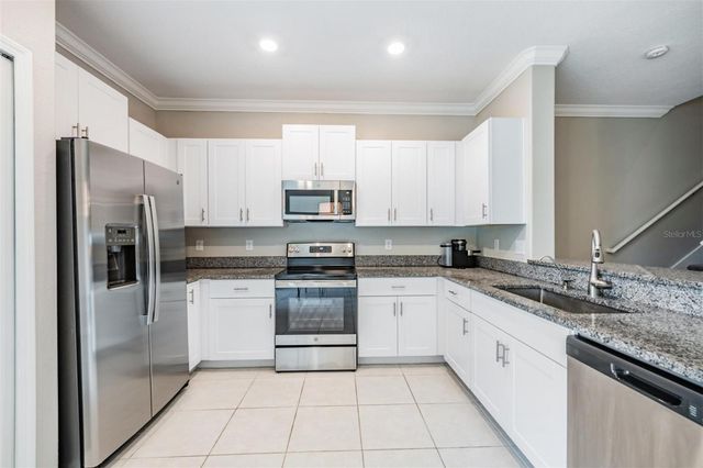 2166 GREAT SAPPHIRE LANE, Lutz, FL 33558