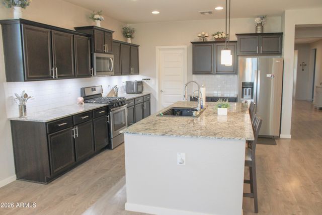 39910 W CURTIS Way, Maricopa, AZ 85138