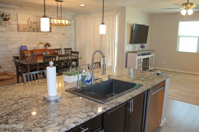39910 W CURTIS Way, Maricopa, AZ 85138