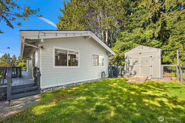 49 N Point Drive, Bellingham, WA 98229