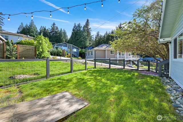 49 N Point Drive, Bellingham, WA 98229