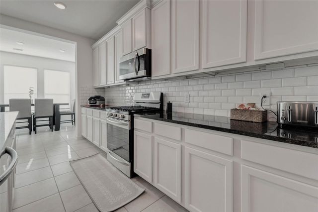 3711 Castle Rock Drive, Rosenberg, TX 77469