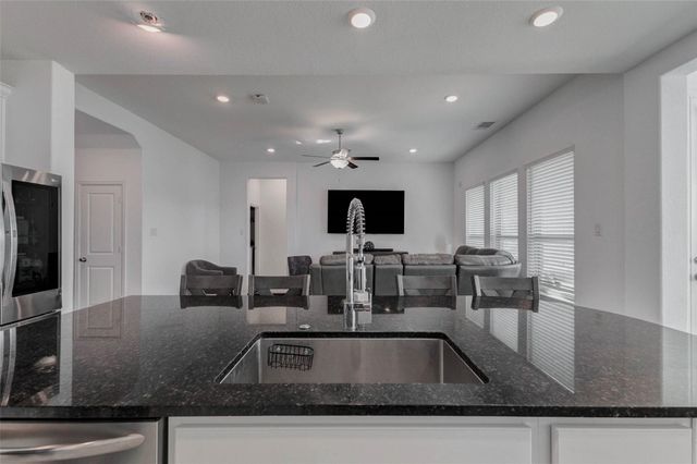 3711 Castle Rock Drive, Rosenberg, TX 77469