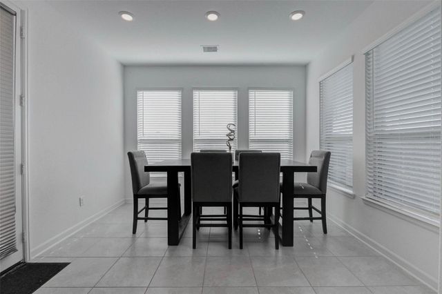 3711 Castle Rock Drive, Rosenberg, TX 77469