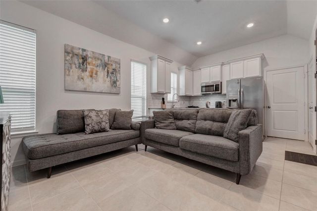 3711 Castle Rock Drive, Rosenberg, TX 77469