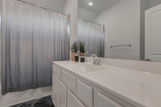 3711 Castle Rock Drive, Rosenberg, TX 77469