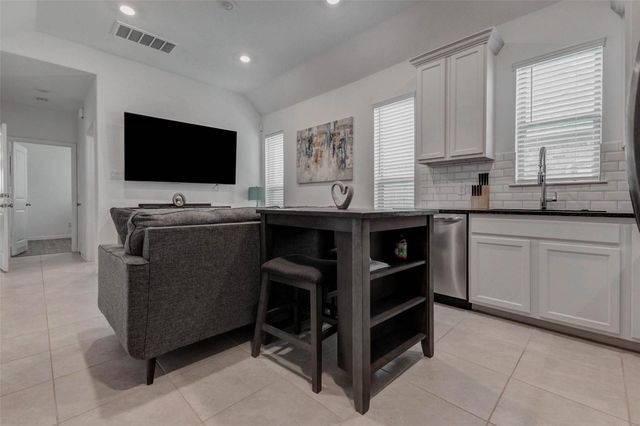 3711 Castle Rock Drive, Rosenberg, TX 77469