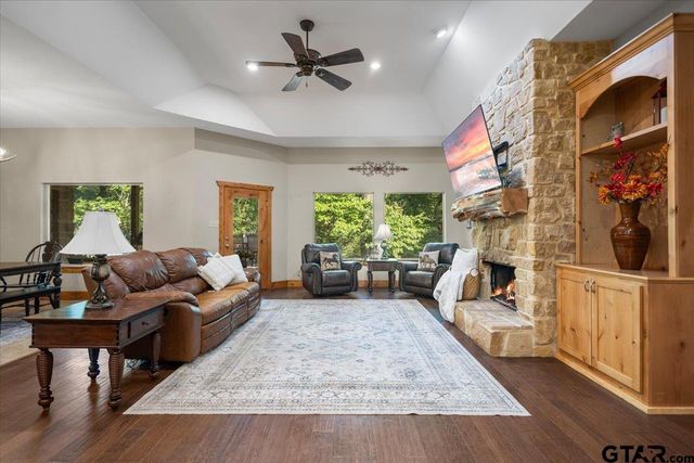 18598 FM 1804, Lindale, TX 75771