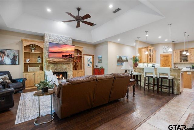 18598 FM 1804, Lindale, TX 75771