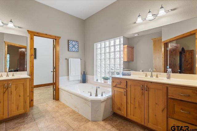 18598 FM 1804, Lindale, TX 75771