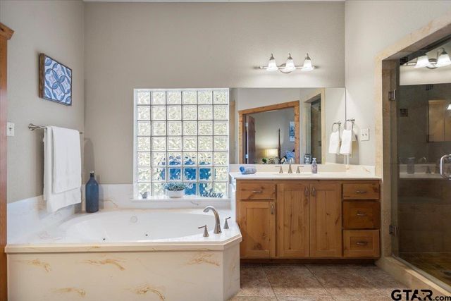 18598 FM 1804, Lindale, TX 75771