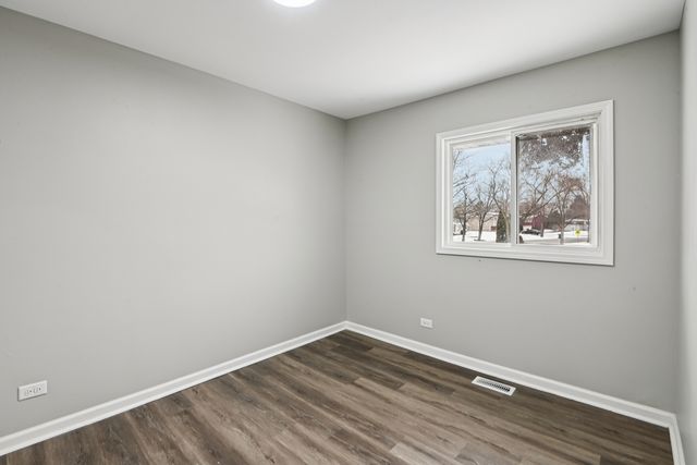 3403 Fountainbleau Drive, Hazel Crest, IL 60429