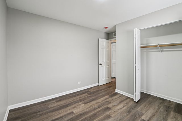 3403 Fountainbleau Drive, Hazel Crest, IL 60429