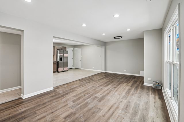 3403 Fountainbleau Drive, Hazel Crest, IL 60429