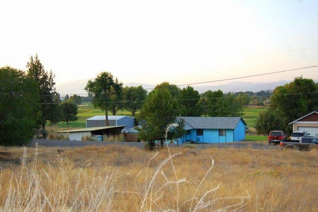 7500 Crestview, Prineville, OR 97754
