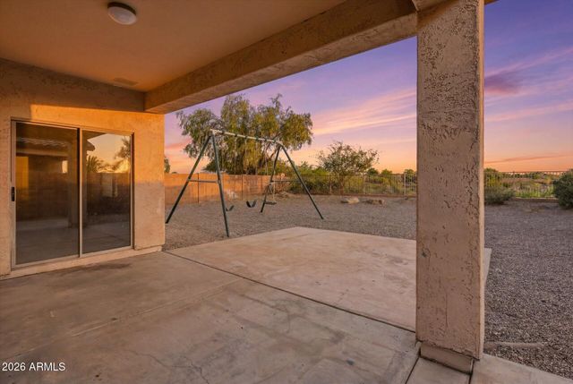 405 E HAROLD Drive, San Tan Valley, AZ 85140