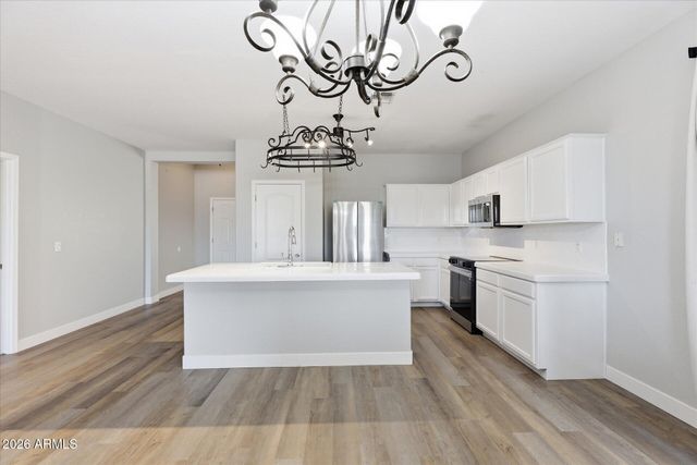 405 E HAROLD Drive, San Tan Valley, AZ 85140