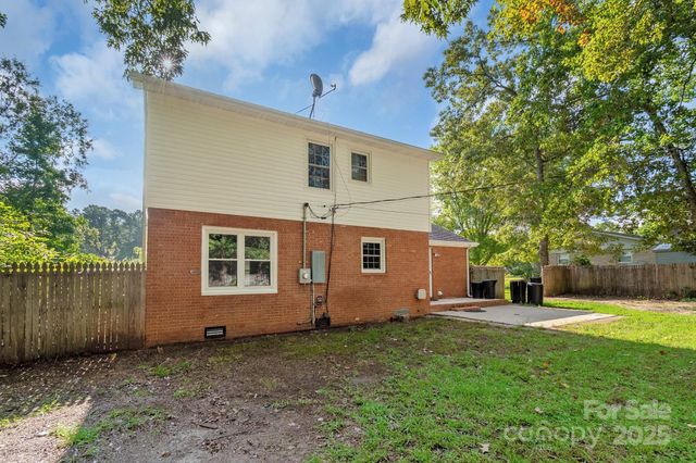 2470 Country Club Drive, Lancaster, SC 29720