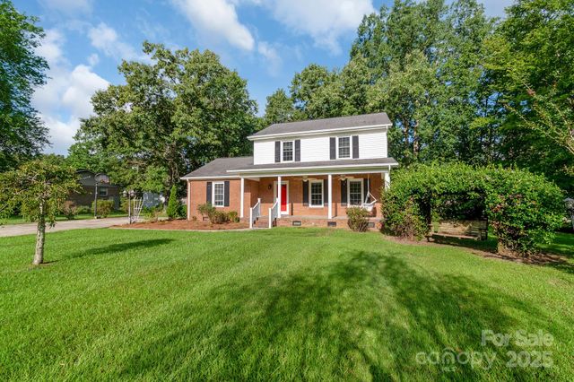 2470 Country Club Drive, Lancaster, SC 29720