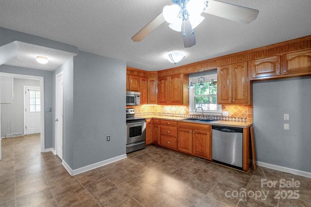 2470 Country Club Drive, Lancaster, SC 29720