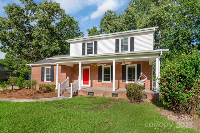 2470 Country Club Drive, Lancaster, SC 29720