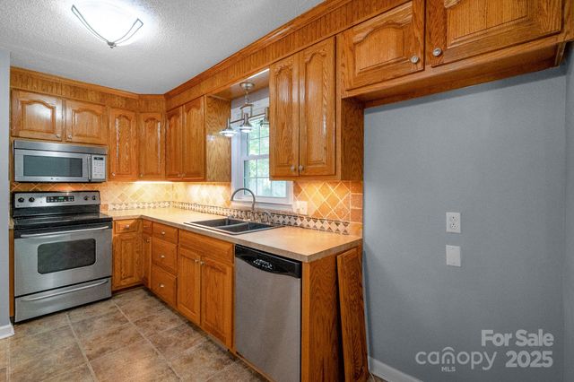 2470 Country Club Drive, Lancaster, SC 29720