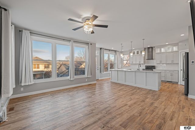 9703 S 28th Street, Bellevue, NE 68123