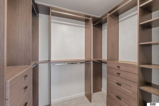 9703 S 28th Street, Bellevue, NE 68123