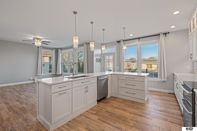 9703 S 28th Street, Bellevue, NE 68123